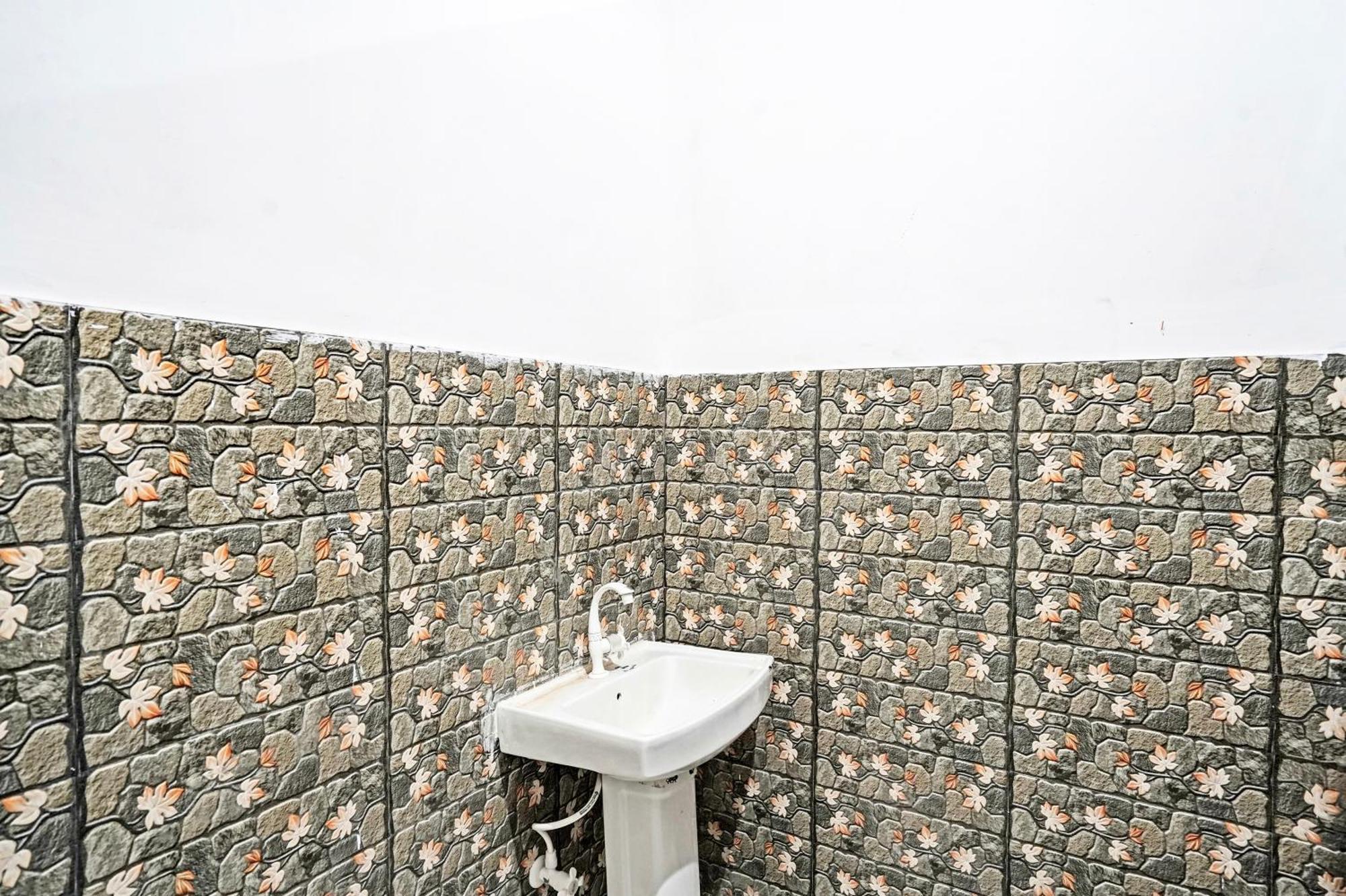 Hotel O Sparrow House Residency Bulandshahr Экстерьер фото